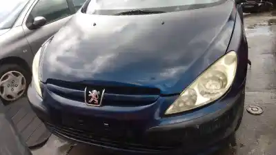 Scrapping Vehicle PEUGEOT 307 (S1) 8HZ of the year 2001 powered 8HZ