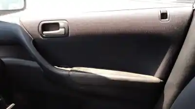 Здавання транспортного засобу honda civic 5 puertas (eu7/8) g-d16v1 року 2001 потужний d16v1
