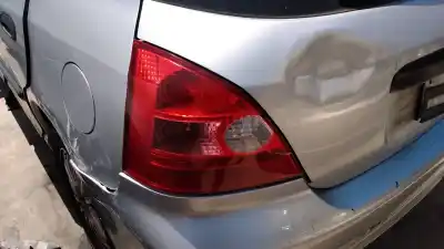 Здавання транспортного засобу honda civic 5 puertas (eu7/8) g-d16v1 року 2001 потужний d16v1