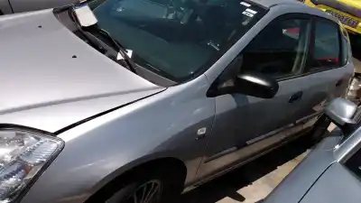 Здавання транспортного засобу honda civic 5 puertas (eu7/8) g-d16v1 року 2001 потужний d16v1