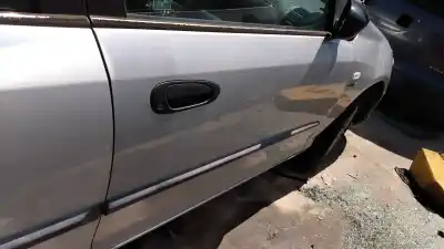 Здавання транспортного засобу honda civic 5 puertas (eu7/8) g-d16v1 року 2001 потужний d16v1