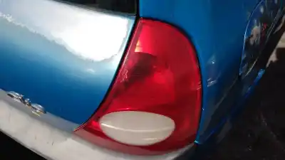 Здавання транспортного засобу renault clio ii fase ii (b/cb0) d4f712 року 2001 потужний d4f712