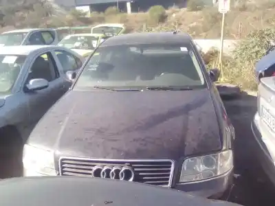 Veículo de Sucata AUDI A6 C5 (4B2) 2.5 TDI do ano 2001 alimentado AKE