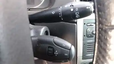 Здавання транспортного засобу peugeot 307 (s1) 9hydv6ted4 року 2004 потужний 9hydv6ted4