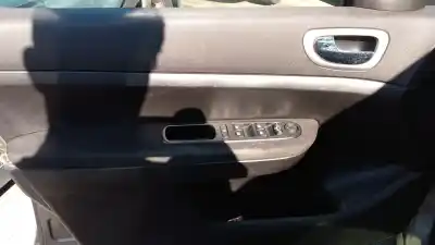Здавання транспортного засобу peugeot 307 (s1) 9hydv6ted4 року 2004 потужний 9hydv6ted4