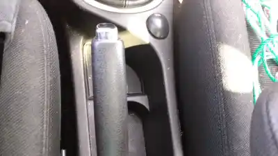 Здавання транспортного засобу peugeot 307 (s1) 9hydv6ted4 року 2004 потужний 9hydv6ted4