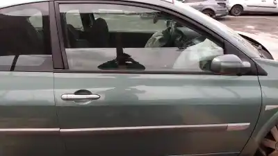 Здавання транспортного засобу renault megane ii berlina 5p k9k722 року 2002 потужний k9k722