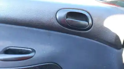 Veículo de Sucata peugeot 206 sw 8hx(dv4td) do ano 2004 alimentado 8hx