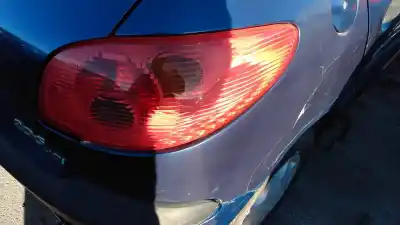 Veículo de Sucata peugeot 206 sw 8hx(dv4td) do ano 2004 alimentado 8hx