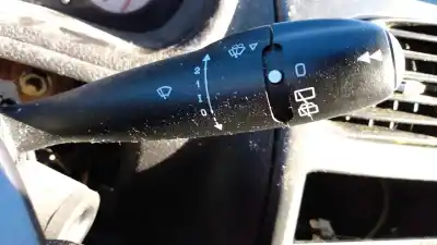 Veículo de Sucata peugeot 206 sw 8hx(dv4td) do ano 2004 alimentado 8hx