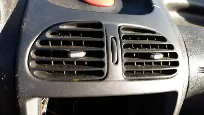 Veículo de Sucata peugeot 206 sw 8hx(dv4td) do ano 2004 alimentado 8hx