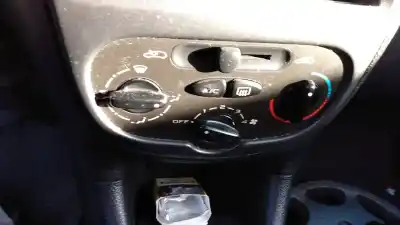 Veículo de Sucata peugeot 206 sw 8hx(dv4td) do ano 2004 alimentado 8hx