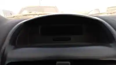 Здавання транспортного засобу renault clio ii fase ii (b/cb0) d4f712 року 2001 потужний d4f712
