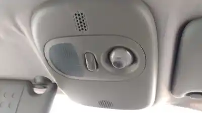 Здавання транспортного засобу renault clio ii fase ii (b/cb0) d4f712 року 2001 потужний d4f712