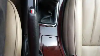 Здавання транспортного засобу peugeot 407 sw (6e_) 2.0 hdi 135 року 2004 потужний rhrdw10bted4