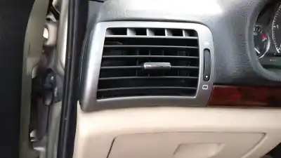 Здавання транспортного засобу peugeot 407 sw (6e_) 2.0 hdi 135 року 2004 потужний rhrdw10bted4
