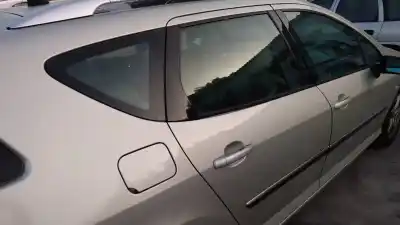 Здавання транспортного засобу peugeot 407 sw (6e_) 2.0 hdi 135 року 2004 потужний rhrdw10bted4