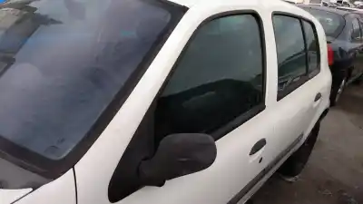 Здавання транспортного засобу renault clio ii fase ii (b/cb0) d7f726 року 1998 потужний d7f726