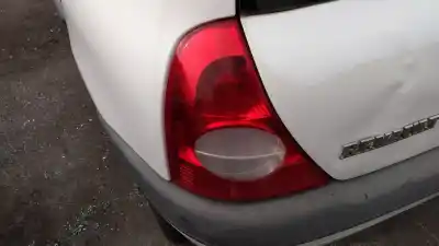 Здавання транспортного засобу renault clio ii fase ii (b/cb0) d7f726 року 1998 потужний d7f726