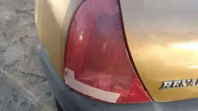 Здавання транспортного засобу renault clio ii fase ii (b/cb0) d7f720 року 1998 потужний d7f720
