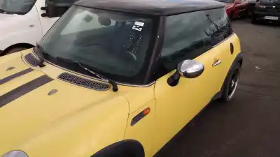 Scrapping Vehicle mini mini (r50,r53) g-w10b16a of the year 2001 powered w10b16a