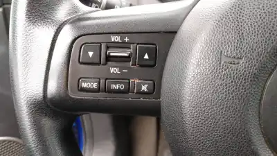 Sloopvoertuig mazda 2 berlina (de) zjve van het jaar 2007 aangedreven zjve