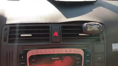 Здавання транспортного засобу ford                                               c-max (cb3)                                                                                                                                                                                                                                                kkda року 2007 потужний kkda