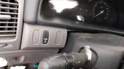 Здавання транспортного засобу renault laguna ii (bg0/1_) 1.9 dci (bg0e) року 2001 потужний f9q752