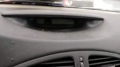 Здавання транспортного засобу renault laguna ii (bg0/1_) 1.9 dci (bg0e) року 2001 потужний f9q752