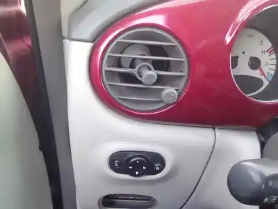 Здавання транспортного засобу chrysler pt cruiser (pt_) 2.0 року 2000 потужний ecc
