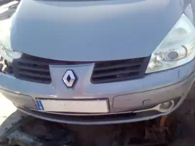 Veículo de Sucata RENAULT ESPACE IV (JK0/1_) 2.2 DCI (JK0H) do ano 2005 alimentado G9T742