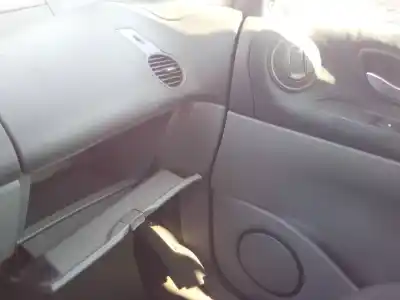 Veículo de Sucata renault espace iv (jk0/1_) 2.2 dci (jk0h) do ano 2005 alimentado g9t742