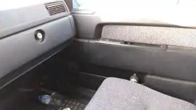 Здавання транспортного засобу volvo serie 740 berlina/familiar b200e року 1990 потужний b200e