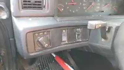 Здавання транспортного засобу volvo serie 740 berlina/familiar b200e року 1990 потужний b200e