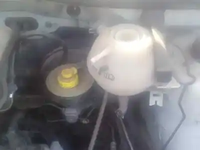 Здавання транспортного засобу seat ibiza ii (6k1) 1.4 i року 1999 потужний anw