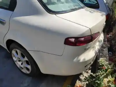 Sloopvoertuig alfa romeo 159 (140) 939a2000 van het jaar 2006 aangedreven 939a2000