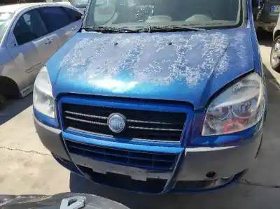 Véhicule à la ferraille FIAT I DOBLÒ (223) CARGO 223B1000 de l'année 2004 alimenté 223B1000