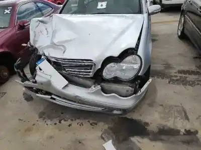 Утилизация автомобиля MERCEDES-BENZ CLASE C (BM 203) BERLINA OM611962 года 2000 питание OM611962