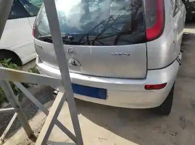 Scrapping Vehicle opel corsa c (x01) 1.0 (f08, f68) of the year 2002 powered z10xe