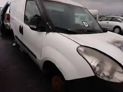 Здавання транспортного засобу opel combo d 263a2000 року 2016 потужний 263a2000