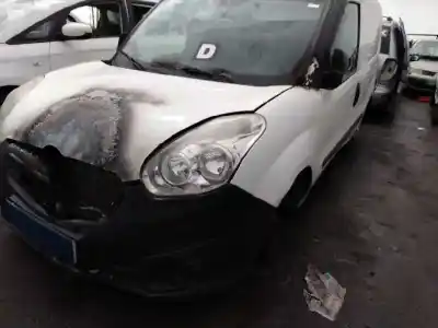Здавання транспортного засобу opel combo d 263a2000 року 2016 потужний 263a2000