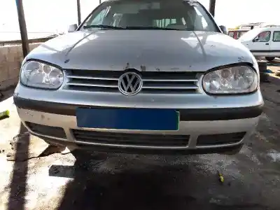 Veicolo di demolizione VOLKSWAGEN GOLF IV VARIANT (1J5) (05.1999) AUY dell'anno 1999 alimentato 