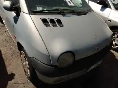 Здавання транспортного засобу RENAULT TWINGO I (C06_) 1.2 (C066, C068) року 1996 потужний D7F702