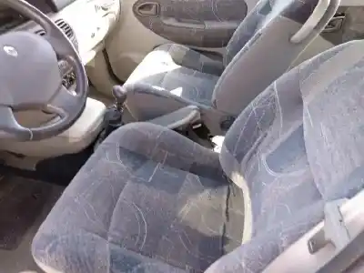Здавання транспортного засобу renault scenic i (ja...) 2.0 16v rx4 року 2001 потужний 