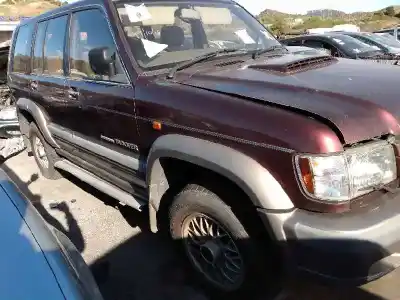 Scrapping Vehicle isuzu trooper 4jx1 of the year 2000 powered 4jx1