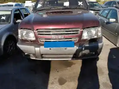 Scrapping Vehicle isuzu trooper 4jx1 of the year 2000 powered 4jx1