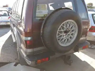 Scrapping Vehicle isuzu trooper 4jx1 of the year 2000 powered 4jx1