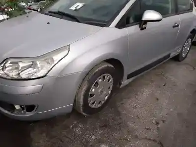 Véhicule à la ferraille citroen c4 coupé (la_) 1.4 16v de l'année 2004 alimenté kfuet3j4