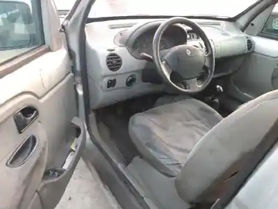 Здавання транспортного засобу renault kangoo i (f/kc0) f9q782 року 2001 потужний f9q782