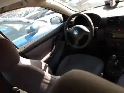 Утилизация автомобиля seat leon (1m1) 1.4 16v года 1999 питание ape